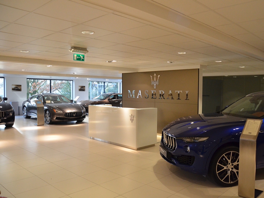 Maserati Eindhoven, Verbouwing bestaande showroom