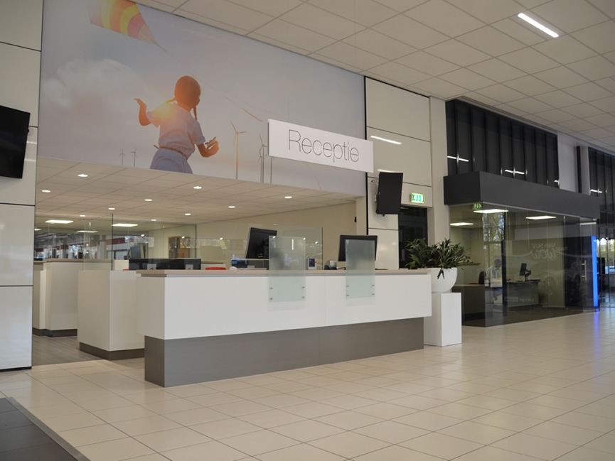 Toyota Eindhoven, Verbouwing bestaande showroom