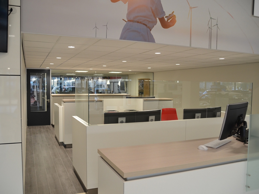 Toyota Eindhoven, Verbouwing bestaande showroom